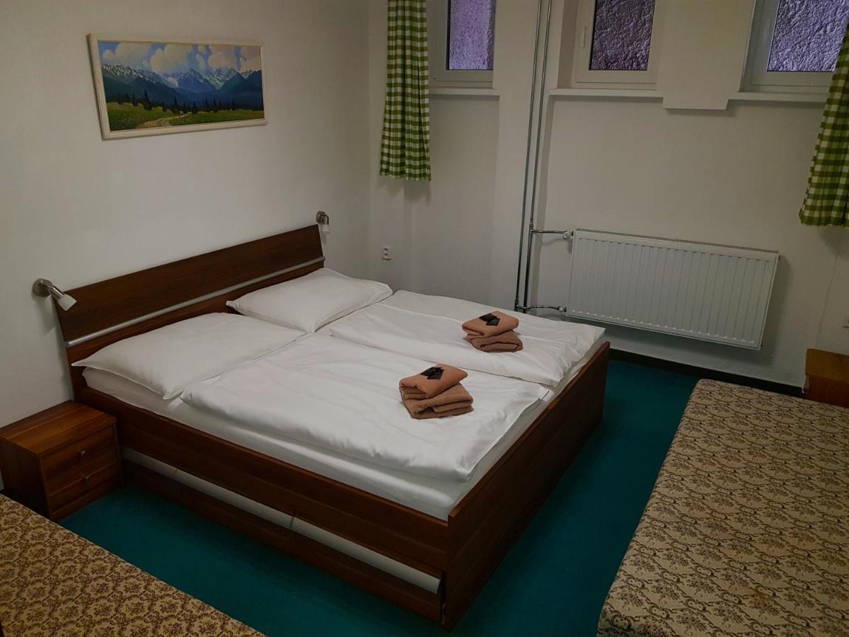 Hotel Sasanka Tatranska Lomnica Ruang foto