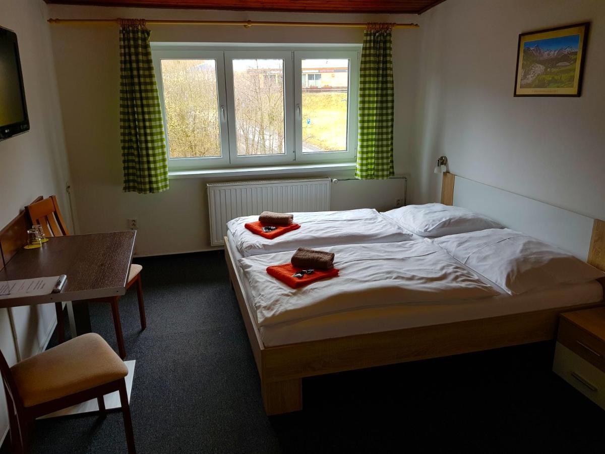 Hotel Sasanka Tatranska Lomnica Bagian luar foto