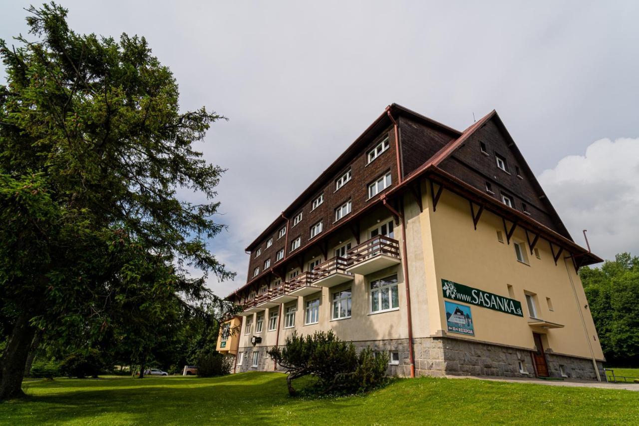 Hotel Sasanka Tatranska Lomnica Bagian luar foto